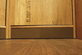 Шкаф для белья «Пилигрим» (Дуб Каньон светлый, Фон серый) в Таре - tara.katalogmebeli.com | фото 7